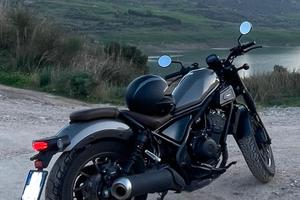 Honda CMX 500 rebel