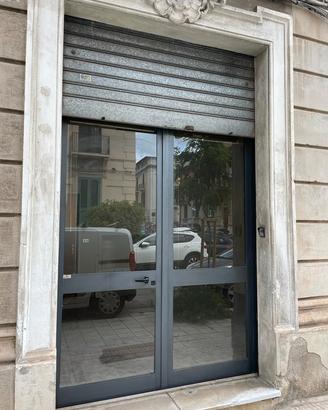 Bottega piano terra e magazzini piano interrato
