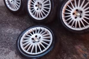 Gomme e cerchi 