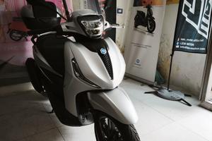 Piaggio Beverly 300 Sport i.e. ABS-ASR GRIGIO OPAC