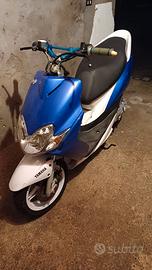 Motorino 50cc Yamaha Aerox