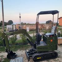Mini escavatore NUOVO - diesel 13 quintali