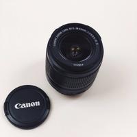 Obiettivo Canon + flash + paraluce + filtri