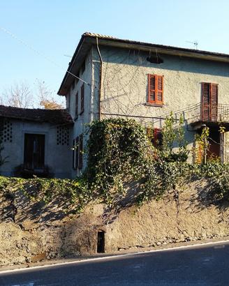 Rustico più terreno