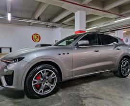 MASERATI Levante V6 AWD CV.350 GRANSPORT UNIPROP