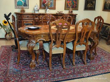 SALA DA PRANZO in NOCE MASSICCIO