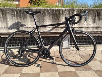 Bicicletta da corsa Pepino AXM31