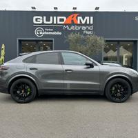 Porsche Cayenne Coupe 3.0 e-hybrid tiptronic