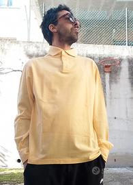 Polo gialla a maniche lunghe 