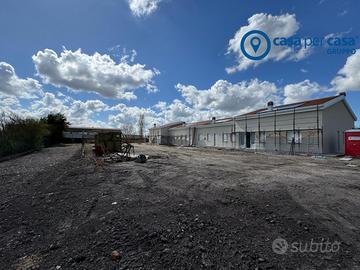 Villetta a schiera porzione di testa alle porte de