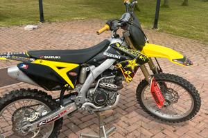 Suzuki rmz 250