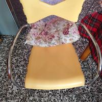 4 sedie moderne – Giallo ocra