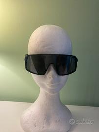 Occhiali Oakley sutro