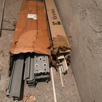 Canaline portacave in PVC grigie e bianche - lotto