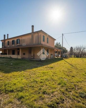 PORZIONE DI BIFAMILIARE A MOGLIANO VENETO