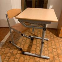 banco scolastico regolabile