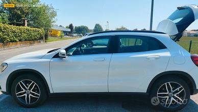 Mercedes GLA 200
