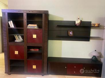 Parete attrezzata in legno wengè