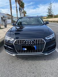 Audi A4 allroad Business Advance Evolution