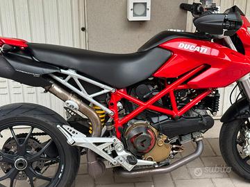 Ducati Hypermotard 1100