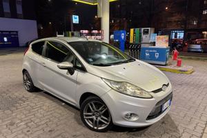 Ford fiesta 1.4. TDCI.    Disel