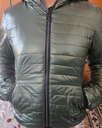 piumino donna Queen drama