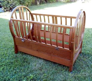 Lettino per bambini con sponde