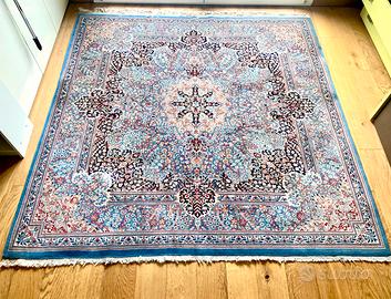 Splendido tappeto Berkana 200x200