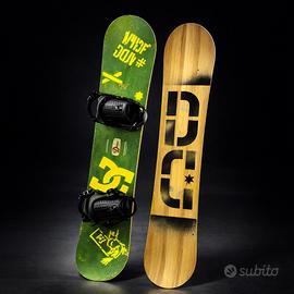 Tavola snowboard e attacchi