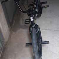 BMX nera