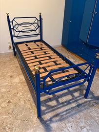 Letto in ferro singolo con rete a doghe