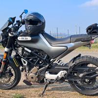 Husqvarna svartpilen 401