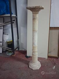 Colonna in marmo