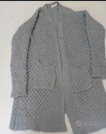 maglione lungo aperto da donna 