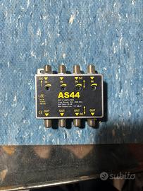 Amplificatore di Linea Satellitare AS44 4 Ingressi