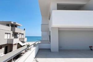 Appartamento nuovo con terrazza, Cesano.Rif.M/2076