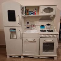 Cucina giocattolo in legno