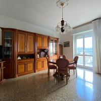 4 LOCALI A GENOVA