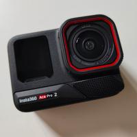 Insta 360 ace pro 2