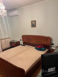 mobili vari , letto e divano 