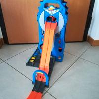 Mega Garage Pista Hot Wheels e macchinine