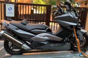 Tmax 500 2009 Incidentato