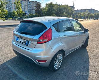 Ford Fiesta Titanium benzina 1.2 Full optional