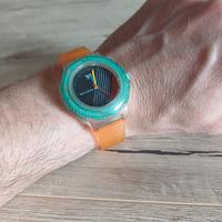 orologio Swatch vintage arancione e verde acqua