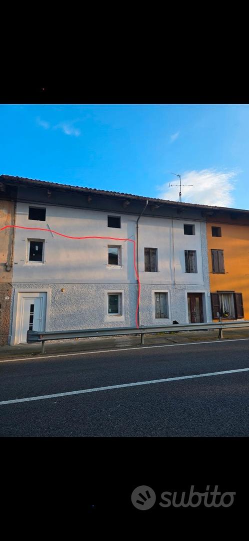 Casa in. Vendita