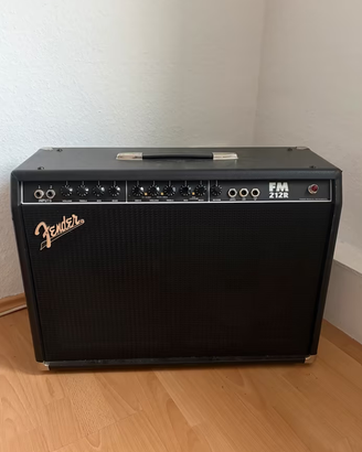 Amplificatore per chitarra Fender FM212R