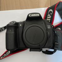 Canon EOS 60D REFLEX CORPO MACCHINA + RC6 + borsa