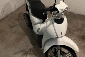 Aprilia Scarabeo 50cc 4T - 2009