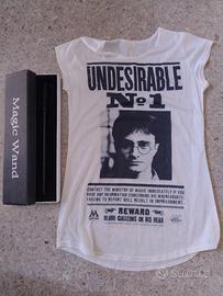 Harry Potter t shirt con magic wand gratuita