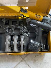 Pressatrice rems mini a batteria